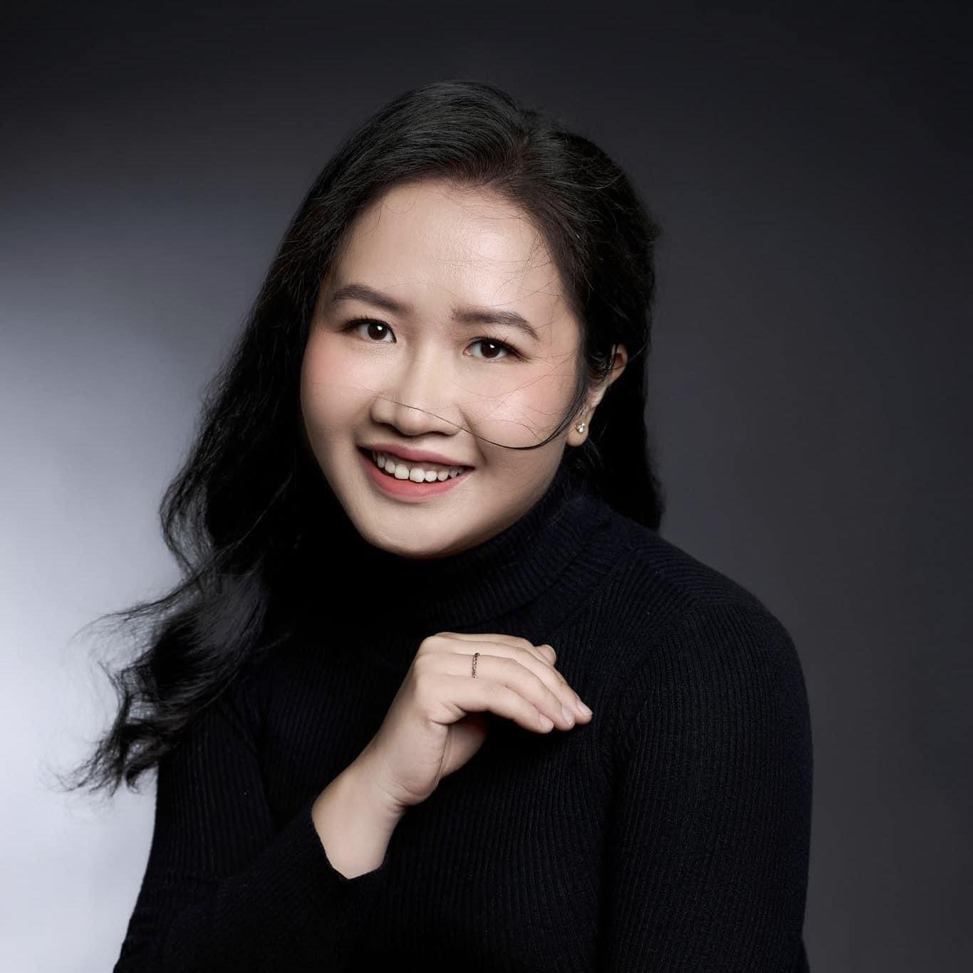 Chùm thơ của Trần Hạ Vi